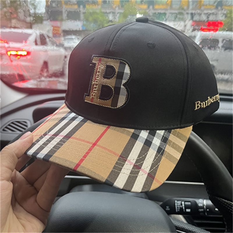 Caps