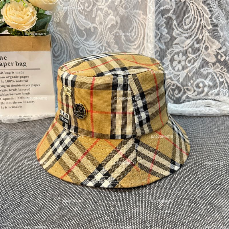 Caps