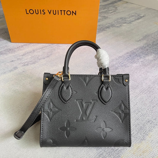 Purse 18*15*8.5cm