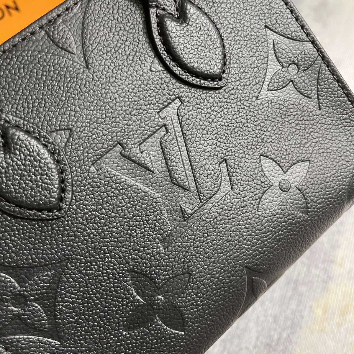 Purse 18*15*8.5cm