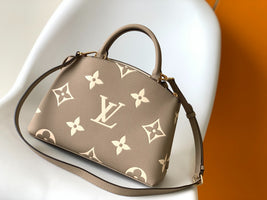 Purse 29*18*12.5cm