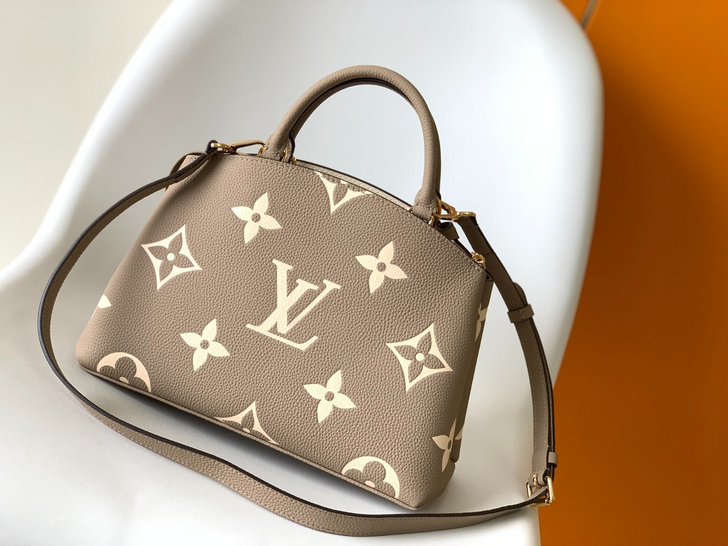 Purse 29*18*12.5cm