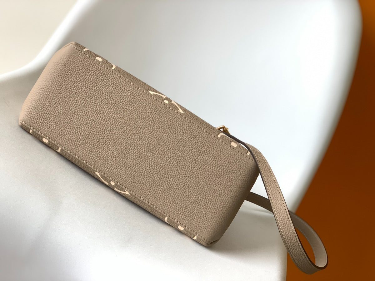 Purse 29*18*12.5cm