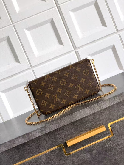 Purse 23.5*13.5*4cm